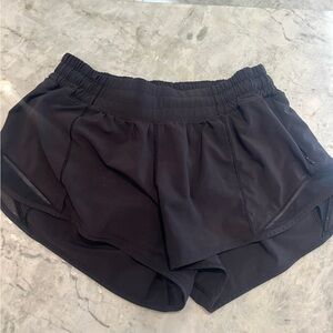 2.5” Hotty Hot Shorts